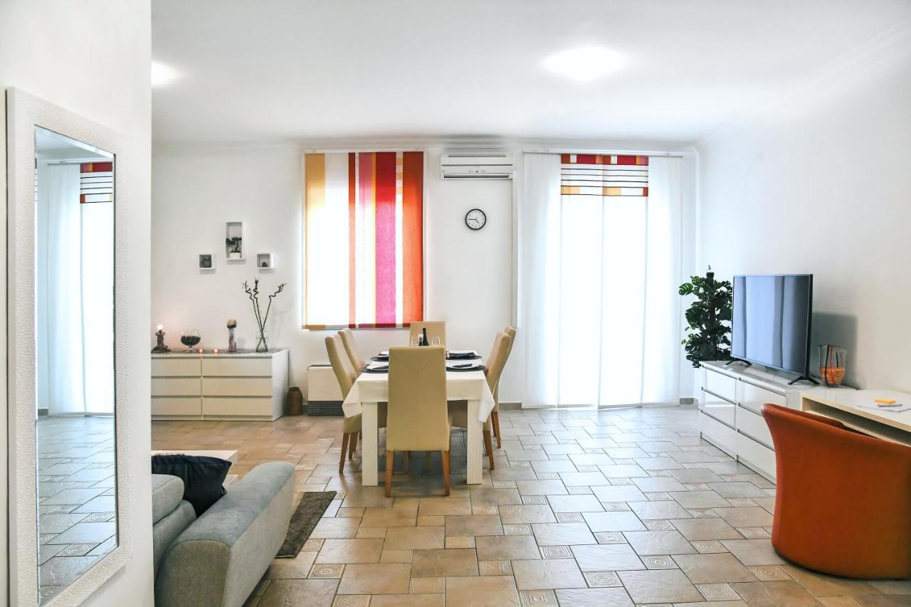 Apartman Lui Rijeka Bagian luar foto